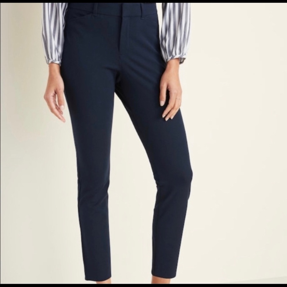 Old Navy Pixie Ankle Pants - image 1
